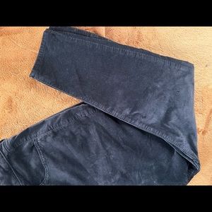 American Eagle Velvet Black High Rise Skinny Jeans • Size 18 Short